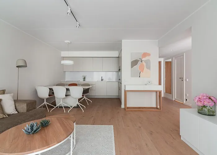 Modern City Center タリン